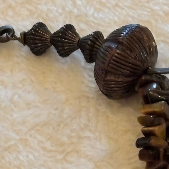 Elegant Tiger’s eye /brass glass Multi-Strand Necklace - Picture 3 of 7